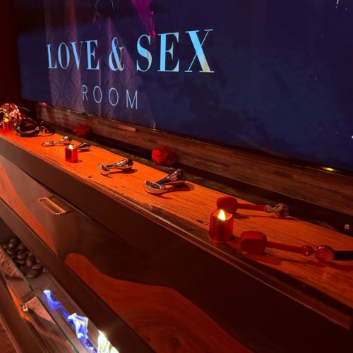 room-love28-las